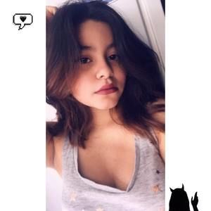 Meet your Posher, Celeste